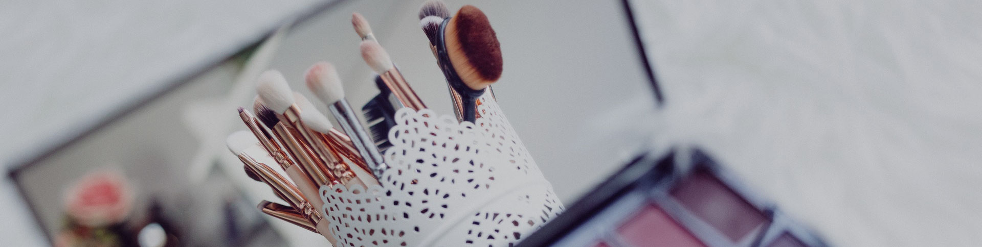 紅薔薇-化妝官方網(wǎng)站|一網(wǎng)天行-網(wǎng)站建設(shè)小程序APP系統(tǒng)軟件開發(fā)公司